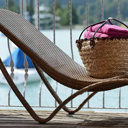 Szálloda Seehotel Astoria Pörtschach am Wörthersee