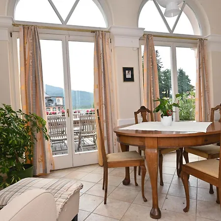 阿斯托利亚酒店 4* Pörtschach am Wörthersee