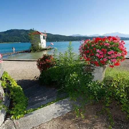 ゼーホテル アストリア ホテル Pörtschach am Wörthersee