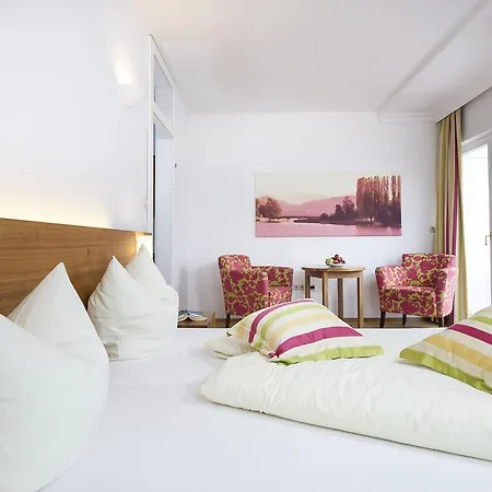 ゼーホテル アストリア ホテル Pörtschach am Wörthersee