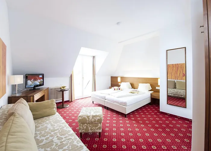 阿斯托利亚酒店 4* Pörtschach am Wörthersee